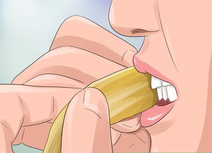 teeth whitening with banana peel