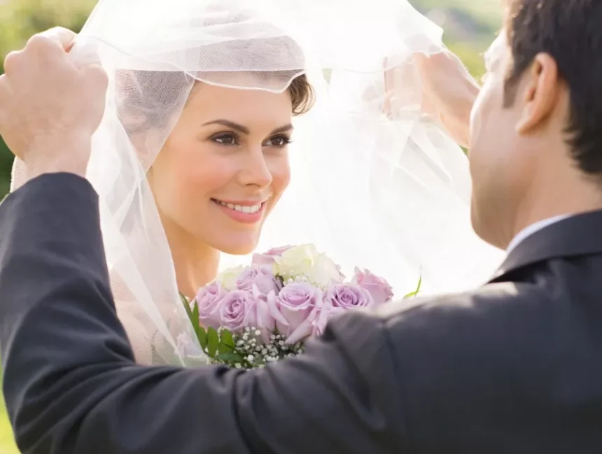Wedding Photo Tips – Smile!